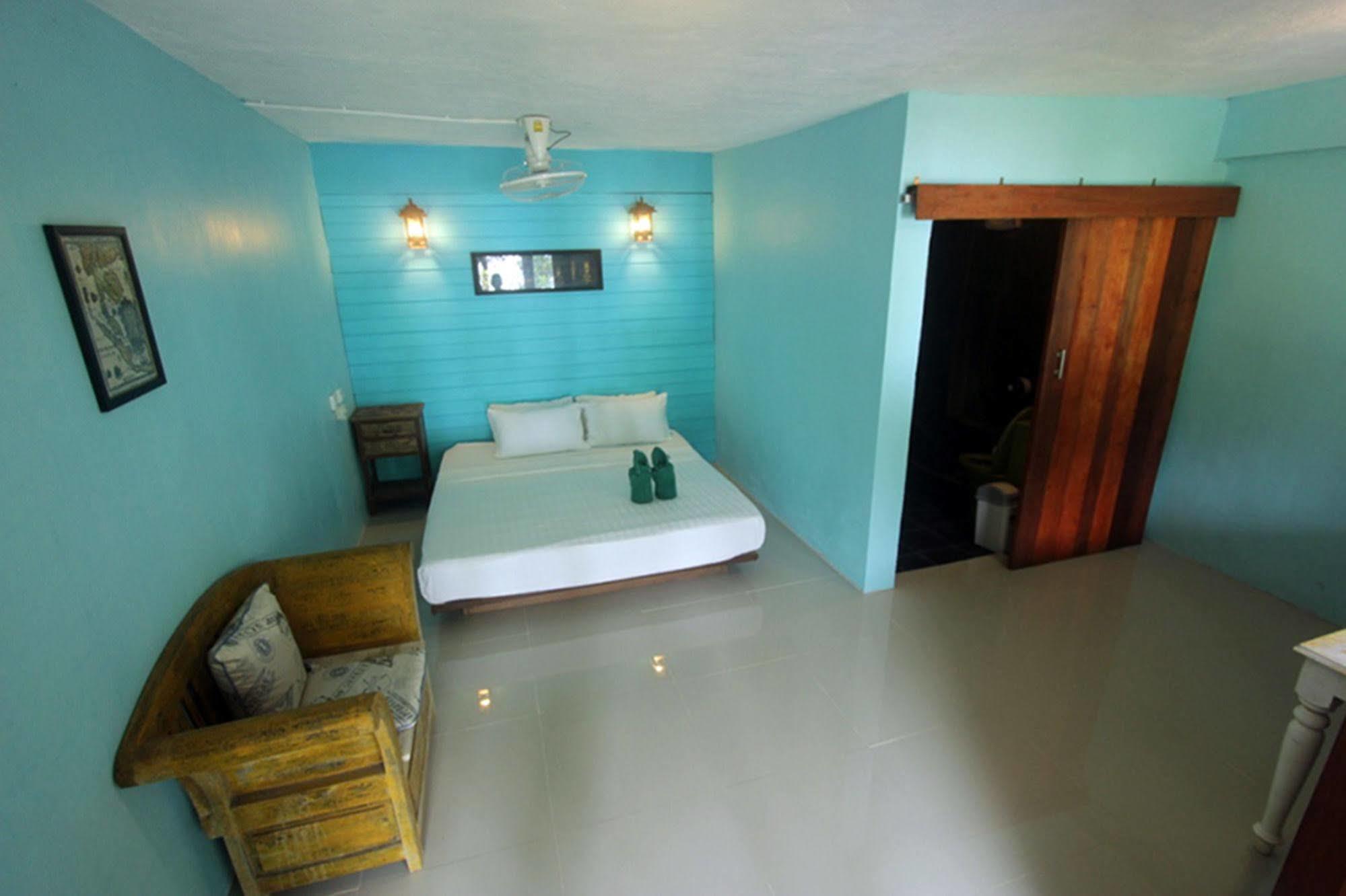 Chomjan Resort Koh Phayam Esterno foto