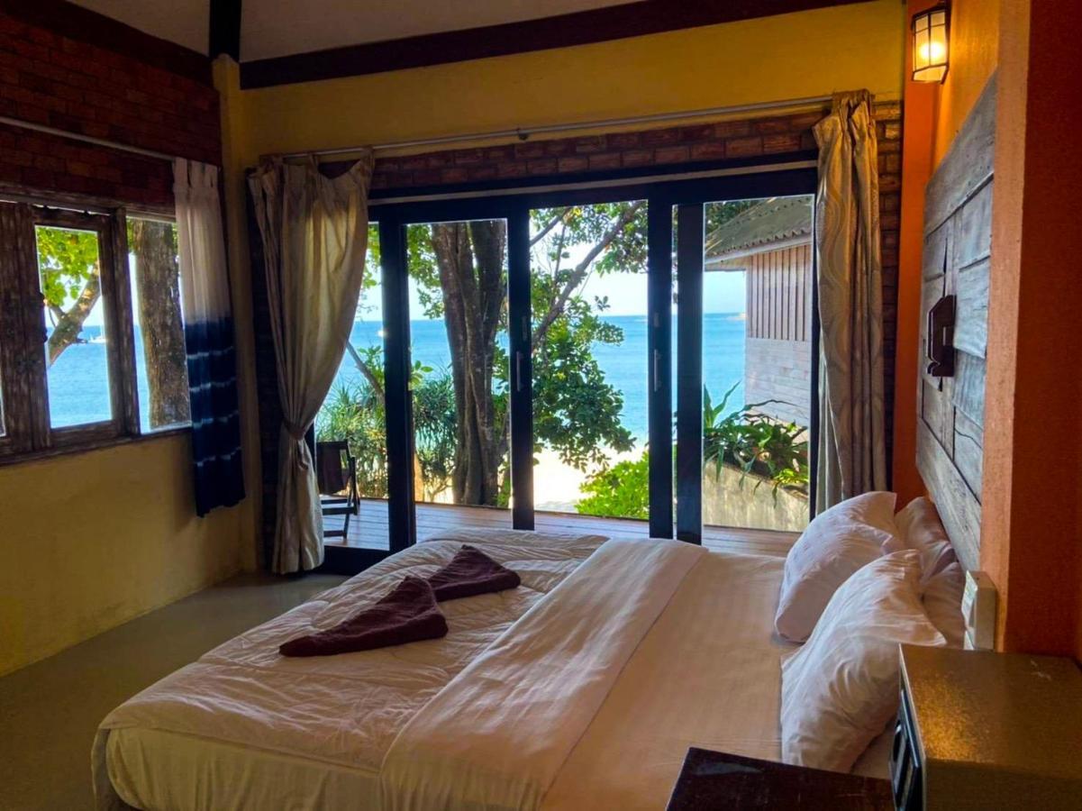 Chomjan Resort Koh Phayam Esterno foto